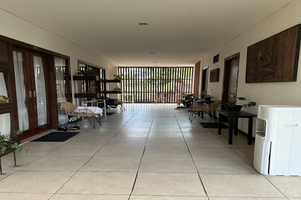 Villa Paving