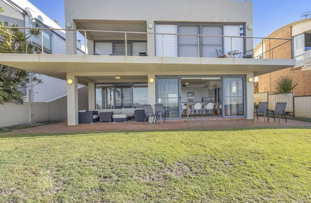 Soldiers Point Road Unit 1 197
