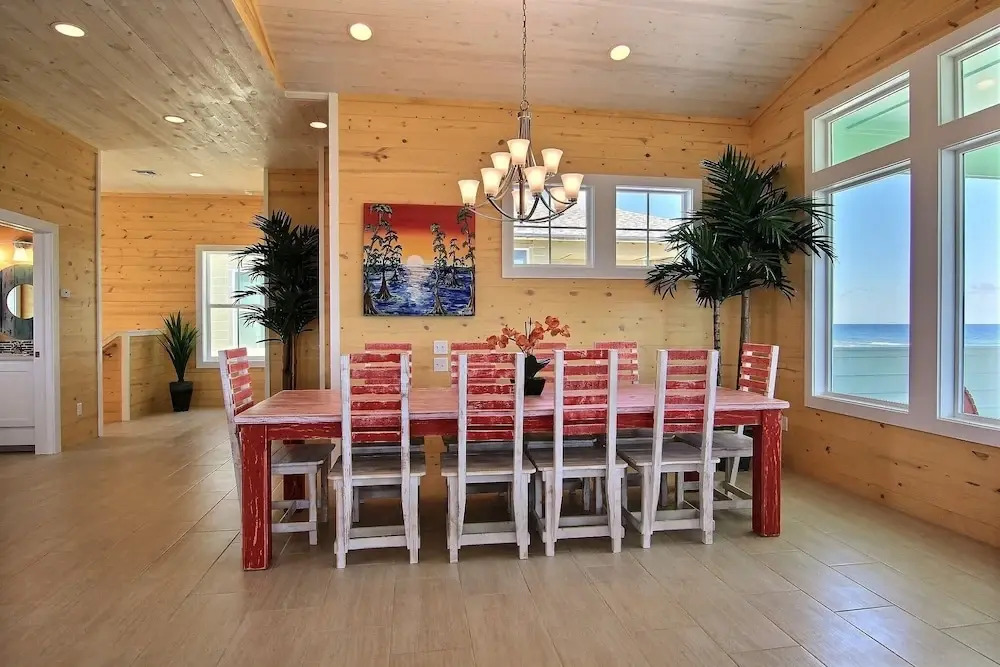 Gulfwaters Beachfront Resort 101/102 - 12 Br Home