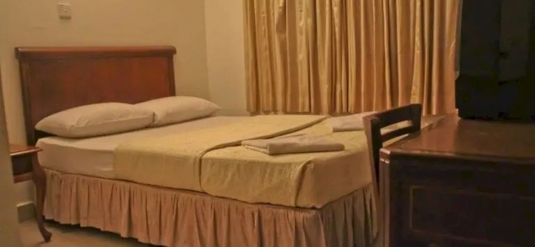Macktz Comfort Inn - Grand Crescent