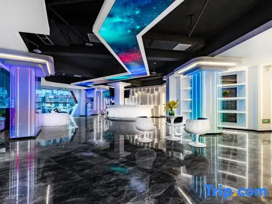 Nanyang Qiangliyang Business Electro-sports Hotel