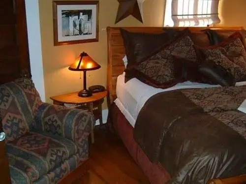 The Hale House Inn