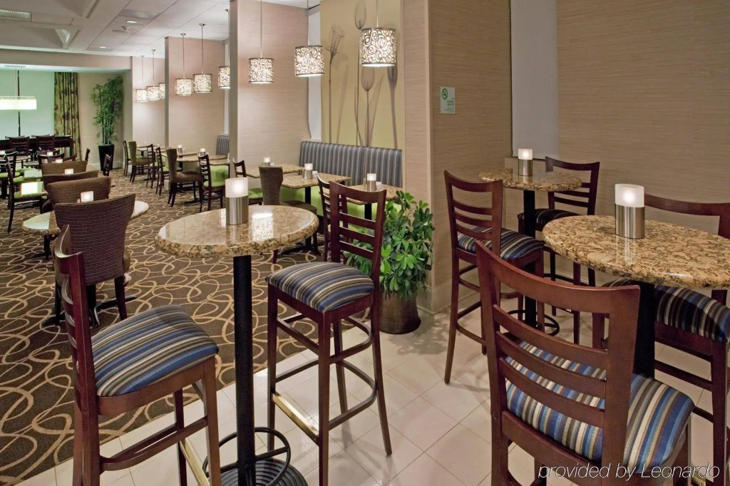 DoubleTree by Hilton Raleigh Midtown, NC