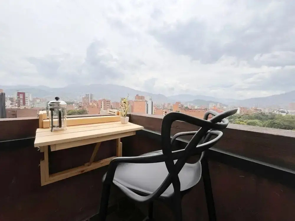 Trendy Loft With Balcony in Laureles