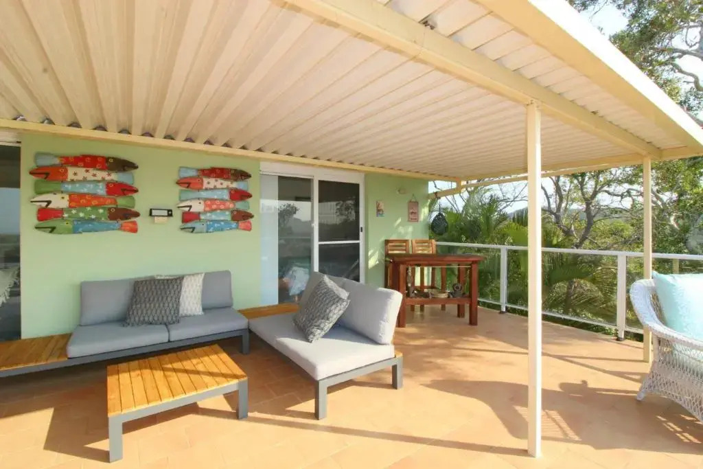 Barefoot, 32 Skyline Crescent, Crescent Head
