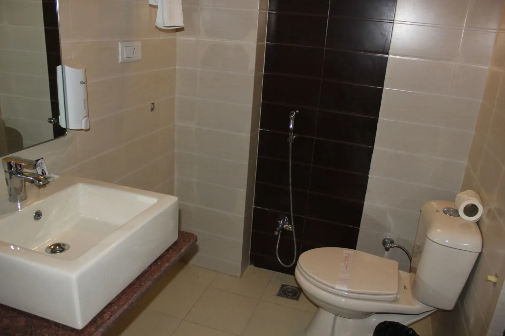 Hotel Savi Regency