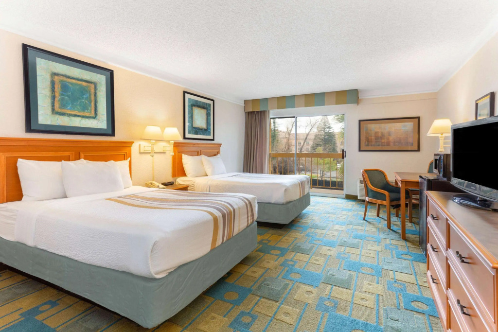 La Quinta by Wyndham Redding