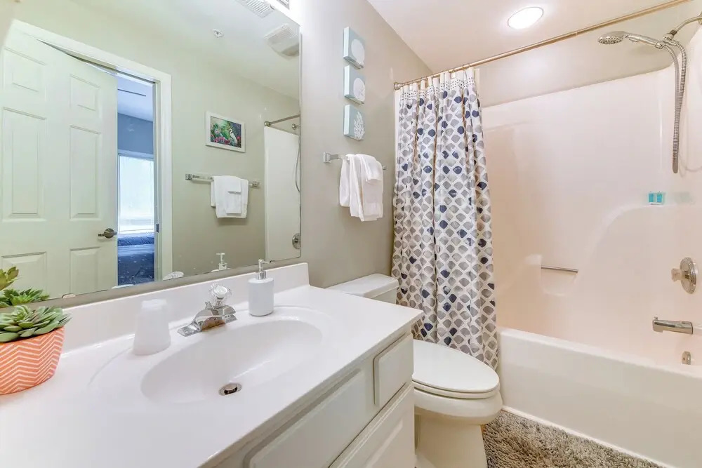 North Myrtle Beach Condo w/ Golf Course Views