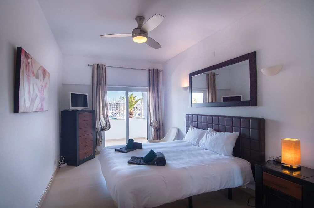 Lagos Marina View Apartment Near Beaches and Shops