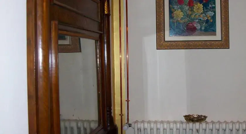 B&B James