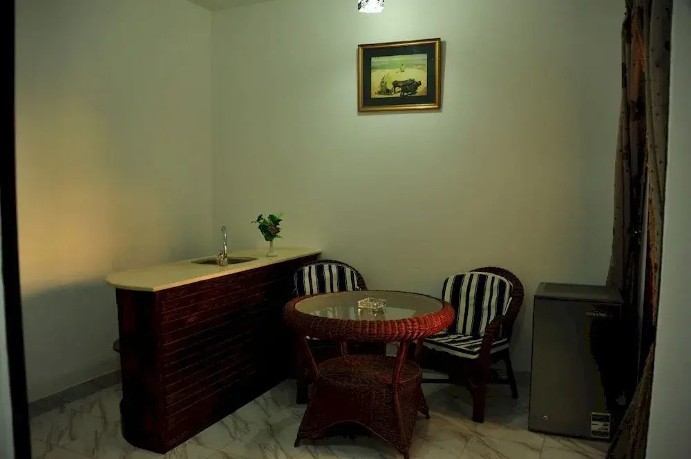 Al Hambra Hotel