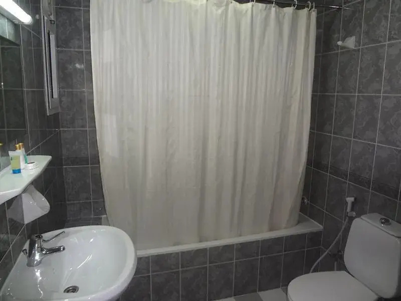 Royal Plaza Hotel Apartments