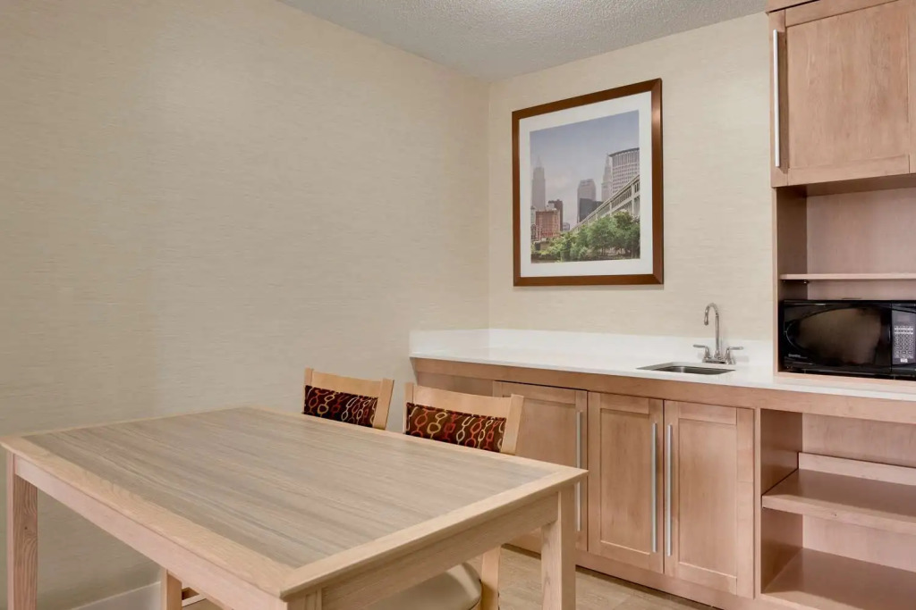 Hampton Inn & Suites Cleveland-Independence