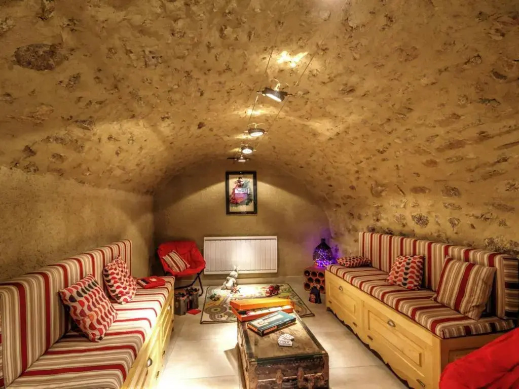 Gîte La Liesse avec 4 chambres, cheminée, jardin et animaux acceptés - FR-1-496-44