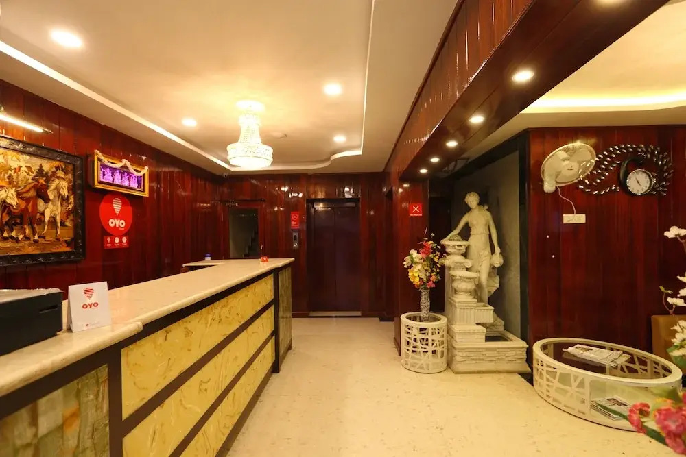 OYO 5446 Hotel Maharajay