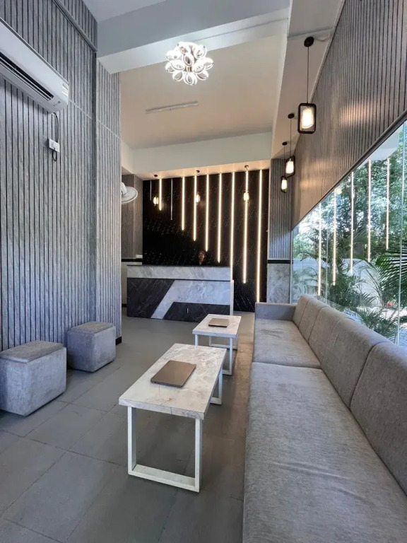 SwagStay Hotel Riviera Grand, Nagpur