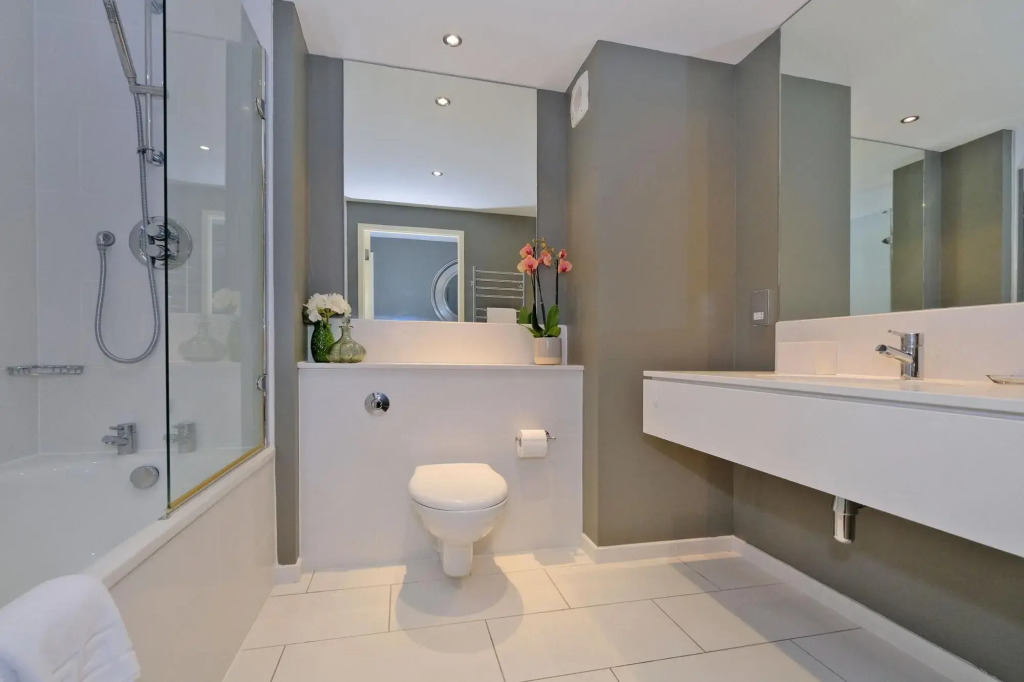 Deluxe three-bedroom home in the sought-after West End area of Aberdeen