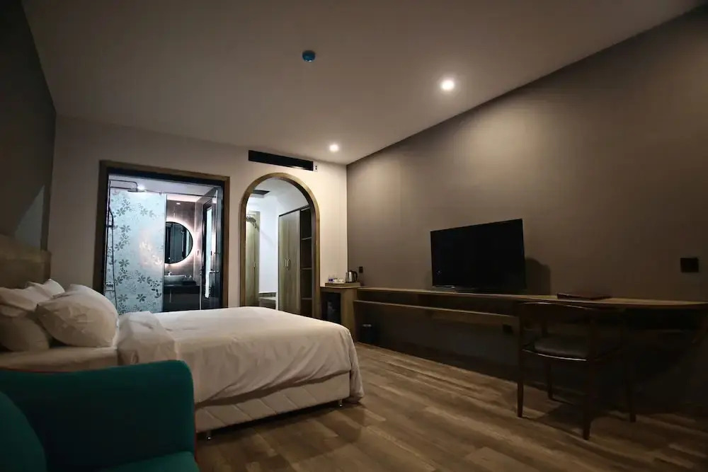 Hafi Beach Hotel