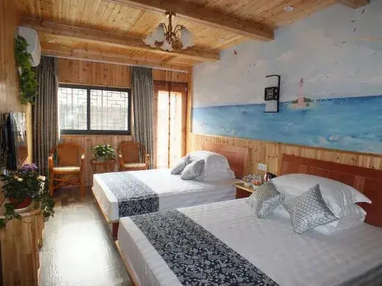 Dongxu Waterfront Hostel