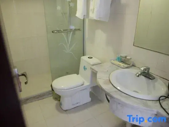 Fengsheng Business Hotel