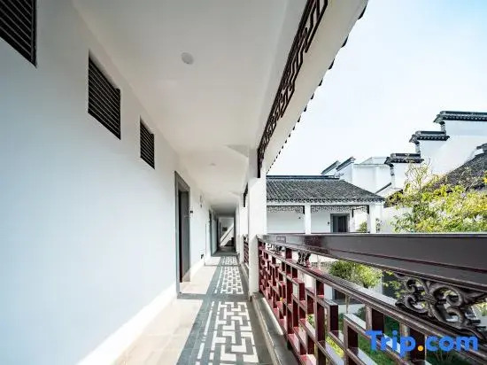Yuqingge Garden Hotel