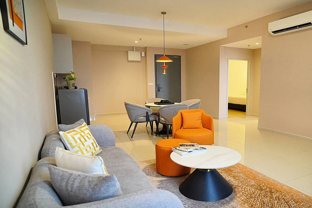 Wyndham Grand I-City