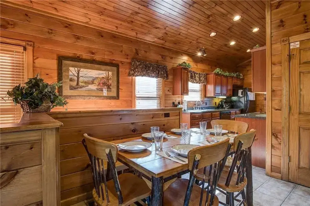 The Great Outdoors - Two Bedroom Cabin