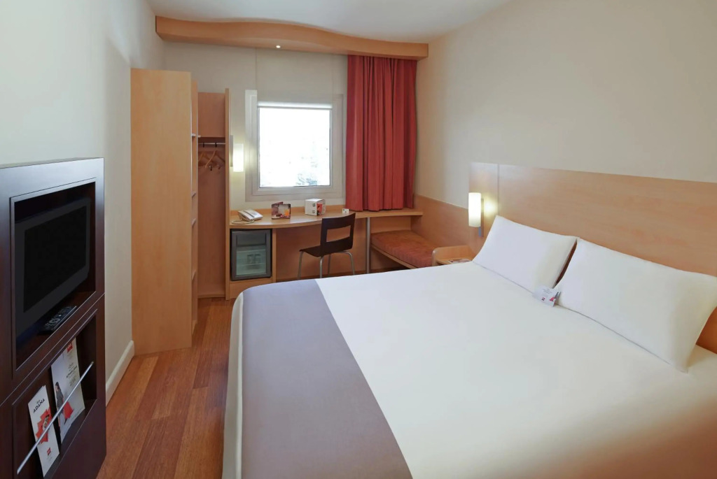 ibis Adana