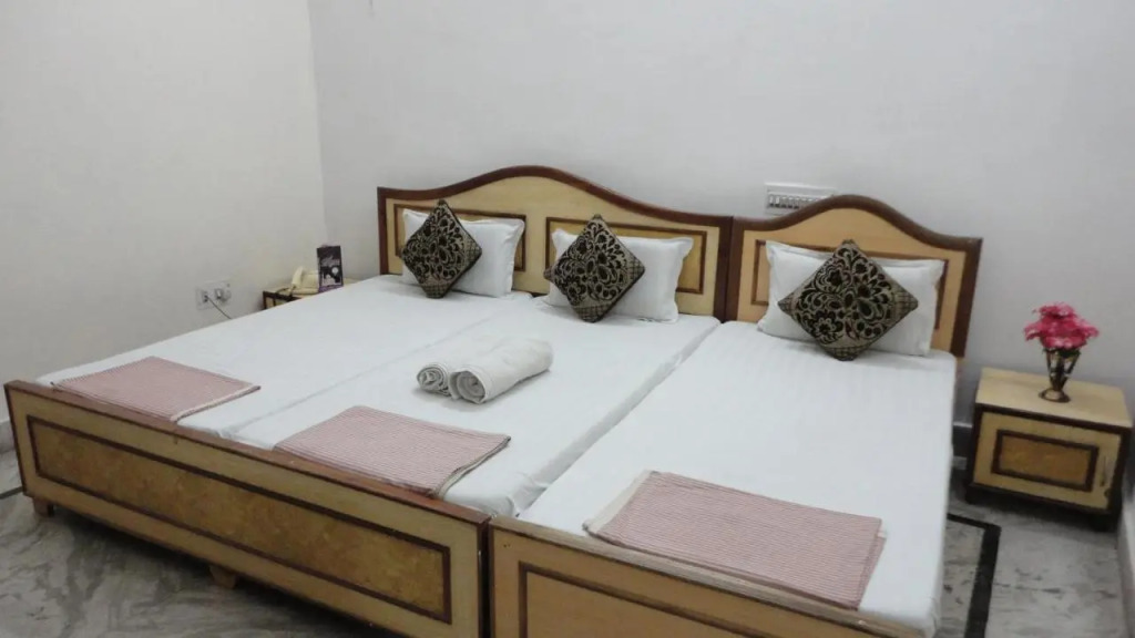 Hotel Swarajya Palace