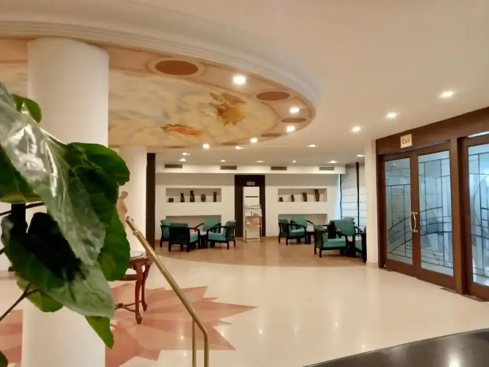 Hotel Milan Palace