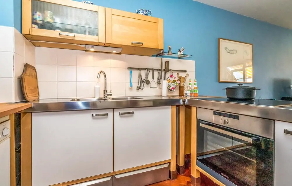 Cozy Home In Bruinisse With Wifi