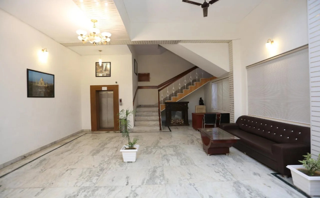 Hotel Chanakya