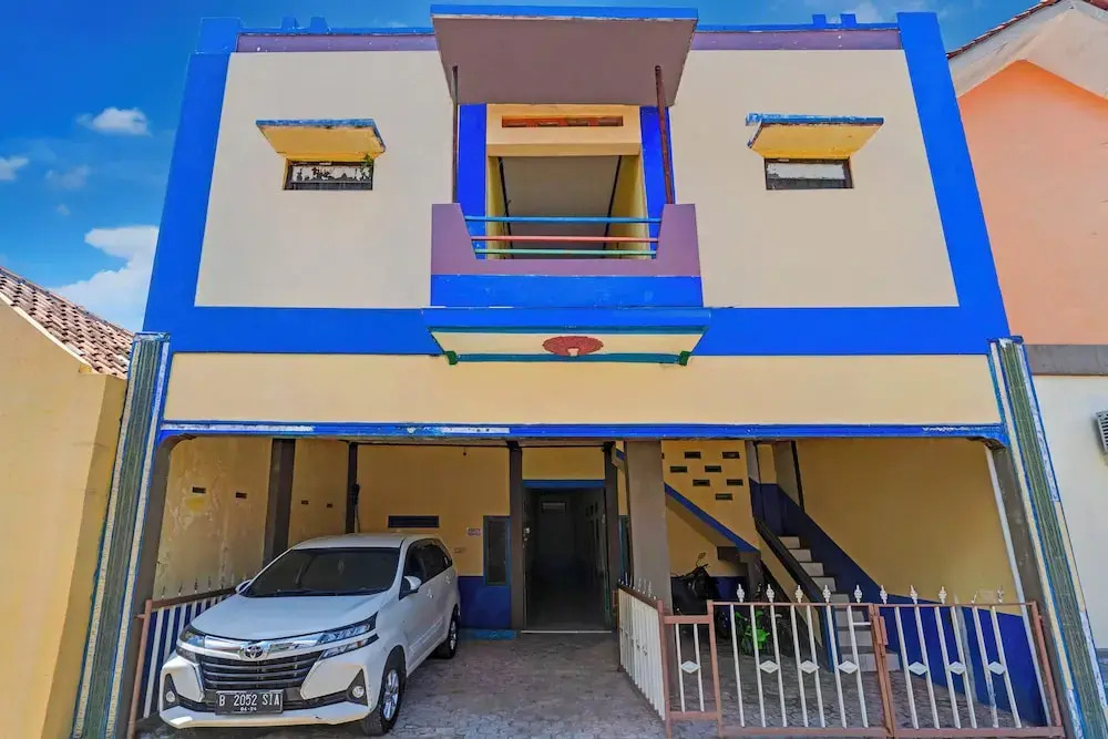 SPOT ON 93622 Wisma Dua Putra Syariah