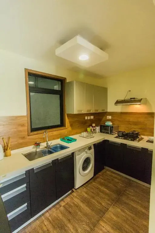 Shayona Apartments