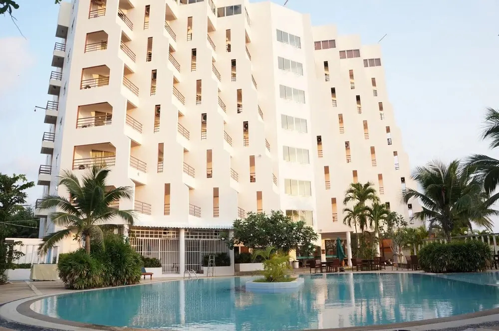 Well Designed and Nice Decorated Apartment Near the Beach, Perfect for a Couple