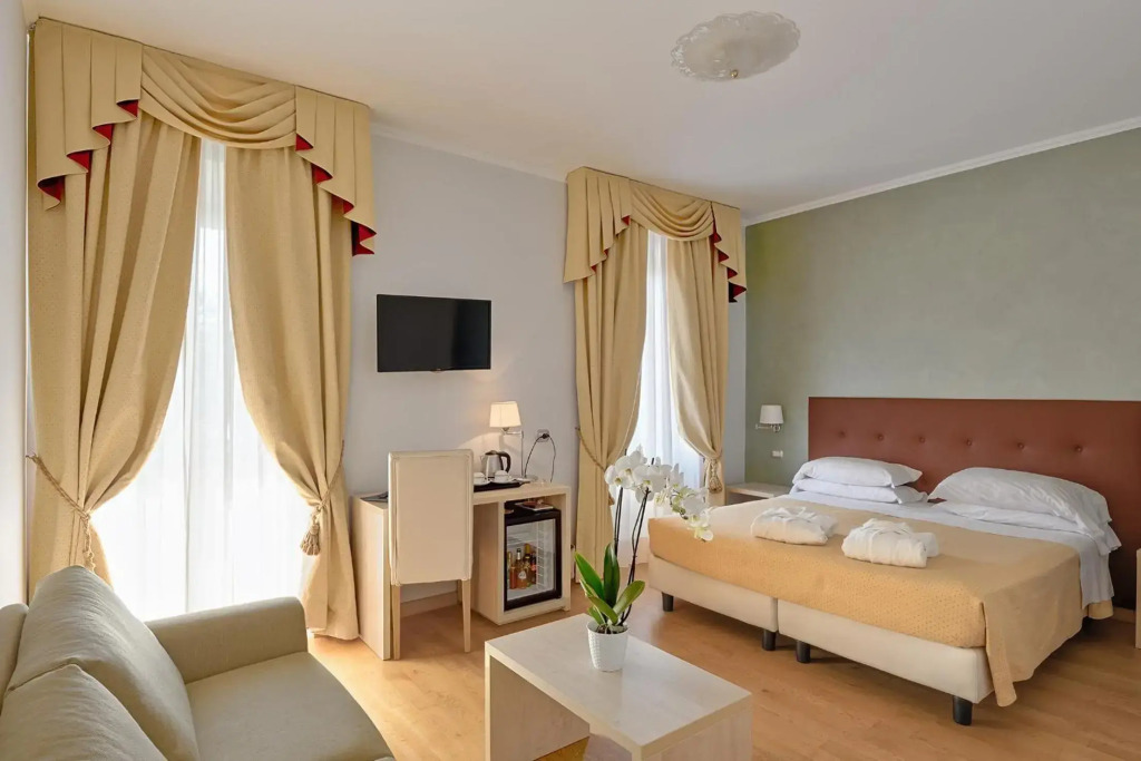 Hotel Paradiso