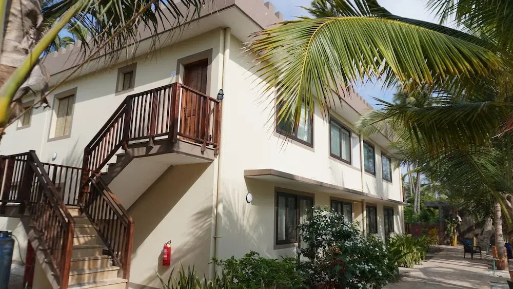 Blackstone Beach Resort