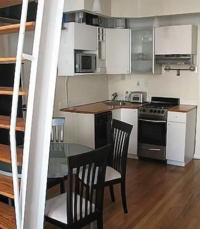 Direct Loft at 8 Rivington Street