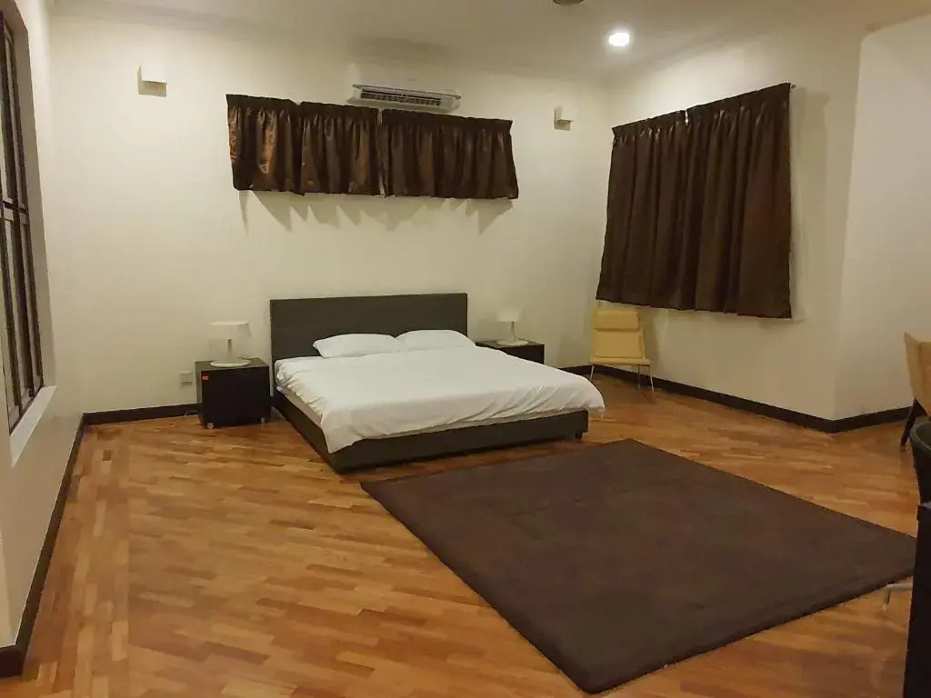 Paradise Hideout - Bungalow at Ara Damansara PJ Fully Equipped