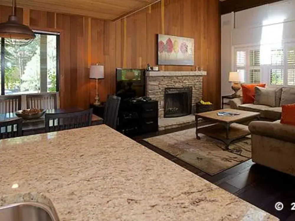 Completely Updated Forest Pines Condo by RedAwning