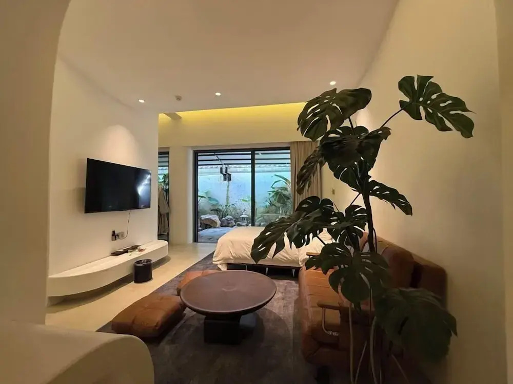 Jiangnanfu Bed and Breakfast
