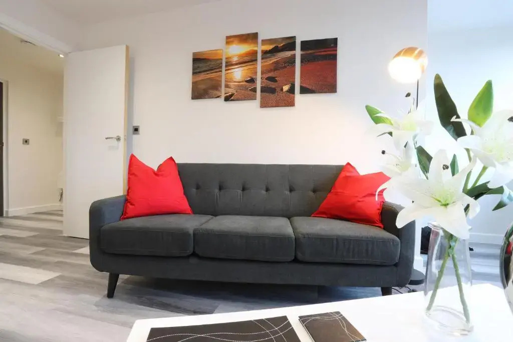 Birmingham NECAirport Interchange shortstay homebase