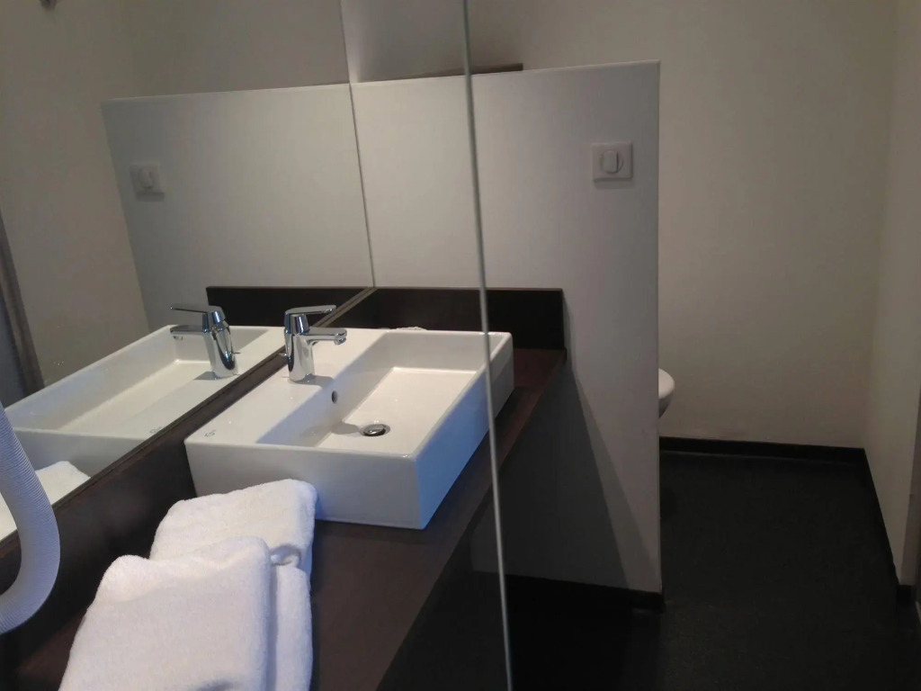 Hôtel Gardenia Bordeaux Est