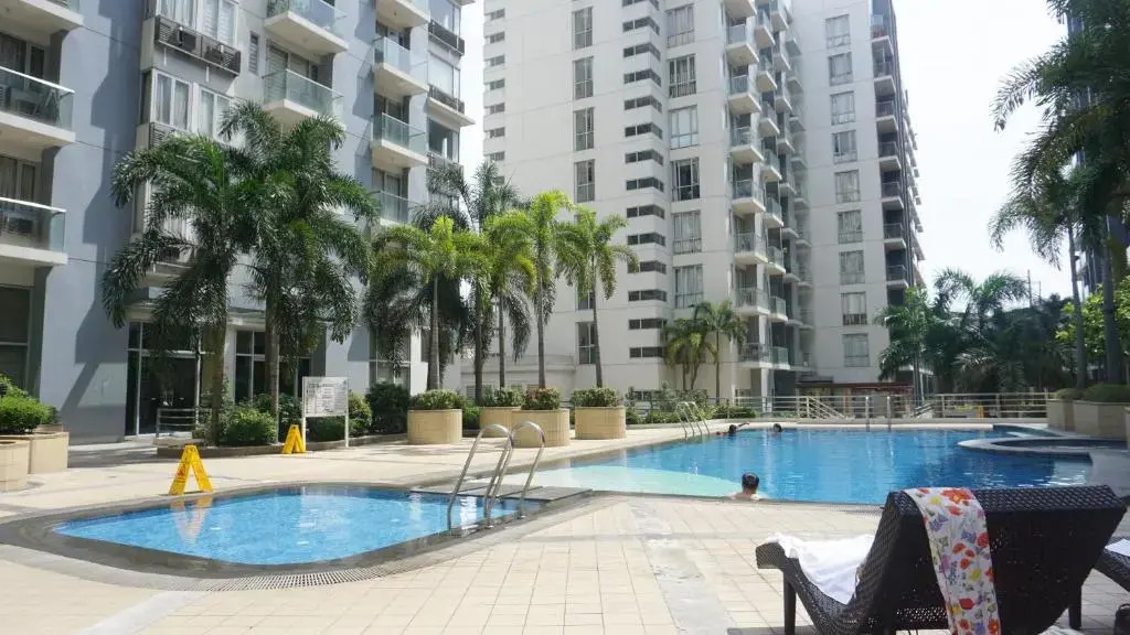 One Palm Tree Villas Near NAIA3