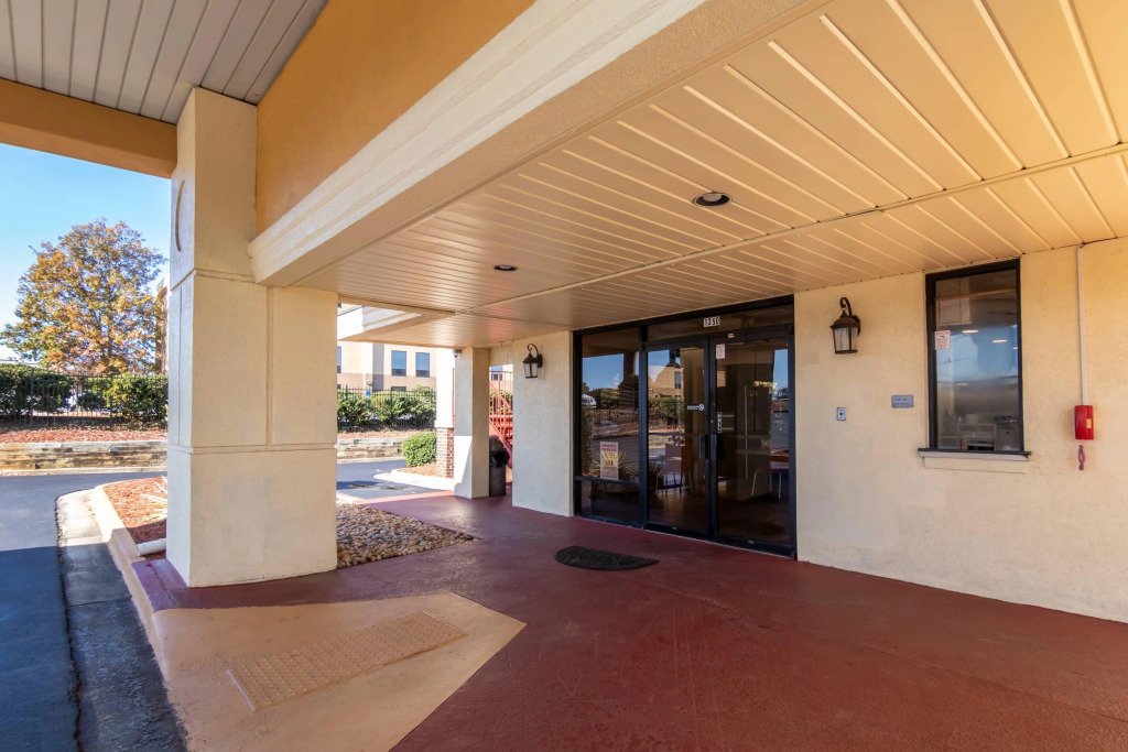 Econo Lodge - Conyers