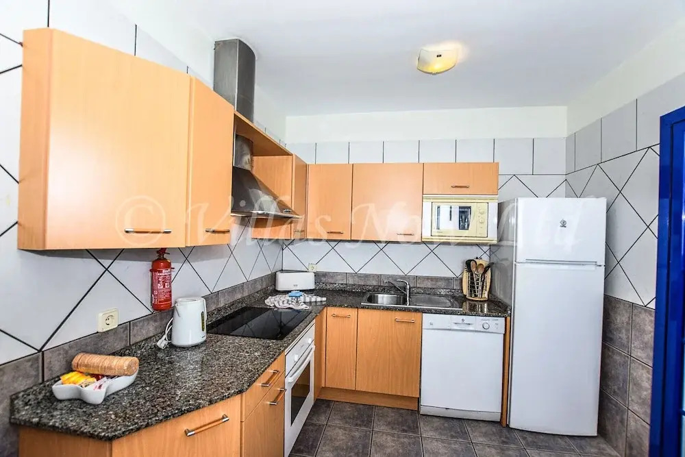 Villa Ruby Lucas (LH177)