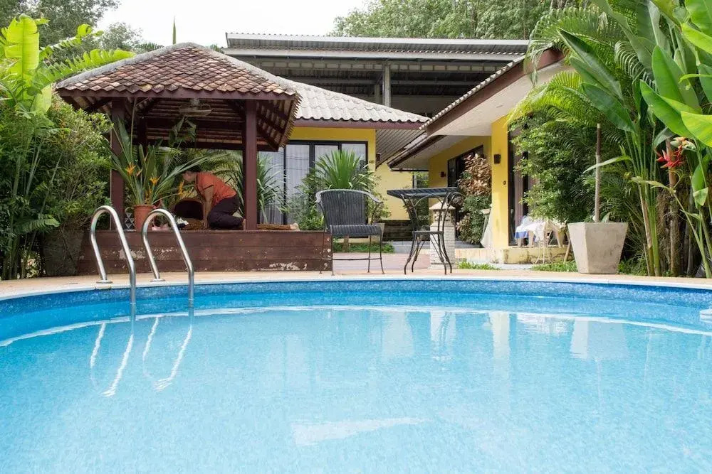 Nankanok Bungalow