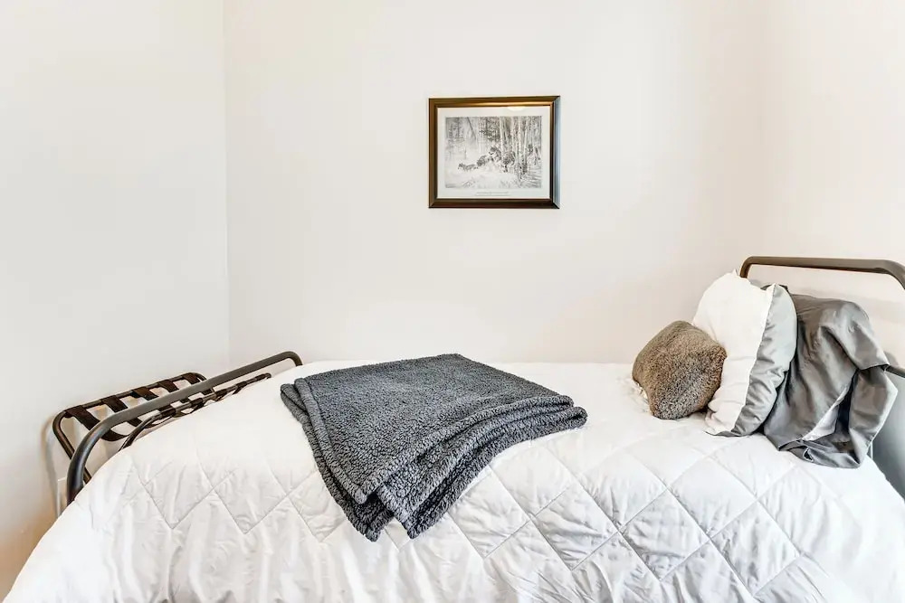 Mins to Local Attractions: Pet Friendly w/ Yard!