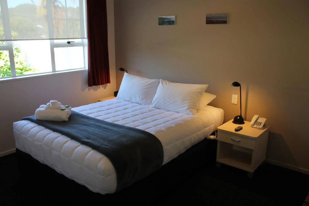 Alpine Rose Motel