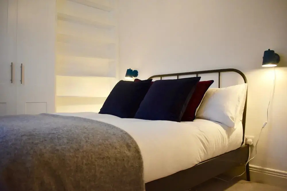 Newly Refurbished 2 Bedroom Terraced House in Dublin